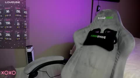 Maria  online show from November 23, 1:46 pm