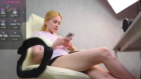 Marietta online show from December 11, 1:49 pm