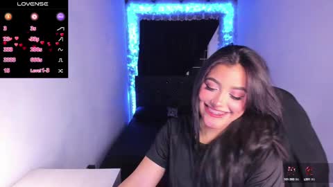 Mariana Hasper online show from March 5, 12:59 am