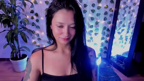 Maryyy online show from February 20, 11:43 pm