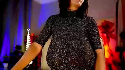 Nikita - Scroll down and read my bio please. New Pictures in Bio online show from October 29, 6:50 am