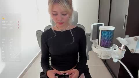 Marin kitoko online show from March 14, 10:44 pm