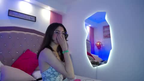 marinette online show from March 9, 8:23 pm