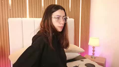 marinette online show from February 28, 1:32 pm