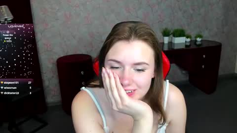 Marrie online show from September 14, 1:42 pm