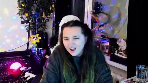 Marishka online show from October 12, 10:45 pm