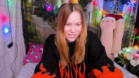 marryjanes online show from December 24, 3:47 pm