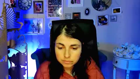 martaedams online show from February 25, 6:34 am