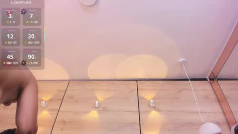 martina touss  online show from March 11, 2:09 pm