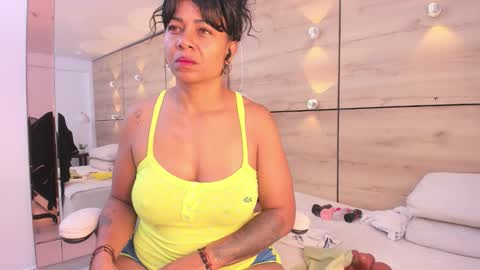 martina touss  online show from October 29, 11:58 am