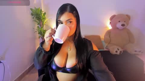 martina Bianchi  online show from January 8, 10:15 am