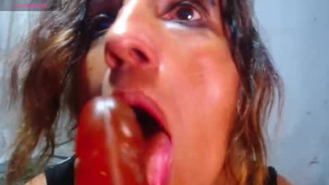 Mary Hellen online show from February 19, 7:08 am