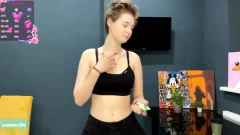 mary online show from June 2, 5:41 am
