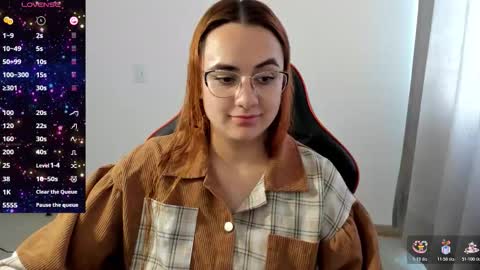 Dulce Maria online show from October 29, 3:14 pm