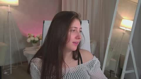 Mary Miller online show from January 9, 9:46 am