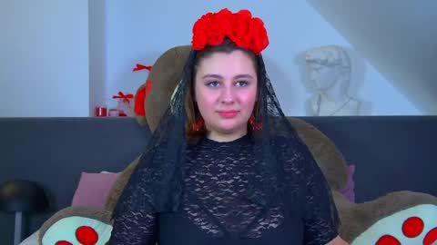 MaryMurrays online show from October 26, 6:36 pm