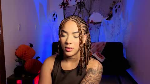 maryybellax online show from October 29, 11:40 pm