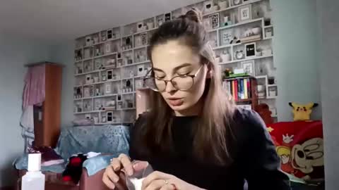 Kelly online show from April 10, 7:25 am