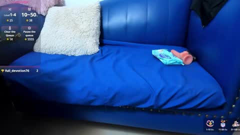 Lucy online show from September 9, 1:33 pm