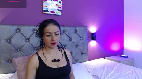 BRENDA online show from October 29, 3:33 am