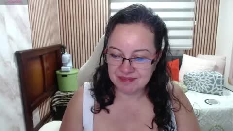 Sonia online show from June 3, 12:01 am