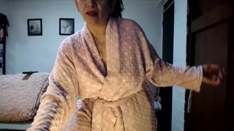 cata online show from January 12, 10:33 pm