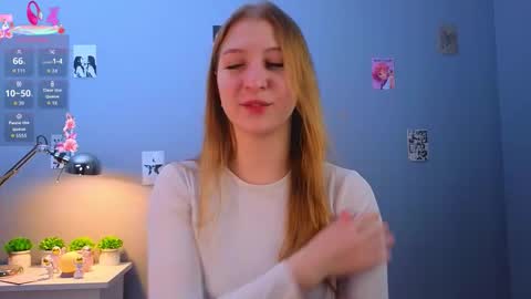 maureencoombs online show from November 16, 4:58 am