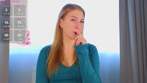 maureencoombs online show from September 18, 4:11 am