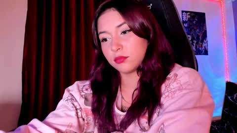 Hilary online show from September 17, 3:26 am