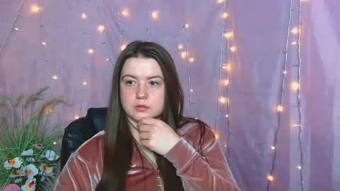 MavkaCute online show from April 19, 6:10 pm