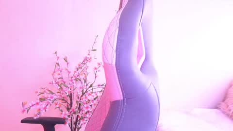 MAVY online show from February 27, 7:46 pm