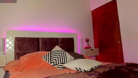 Max online show from February 1, 2:37 am