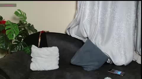 maxxinepetite online show from March 27, 7:14 pm