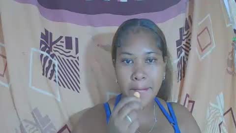 may595642 online show from May 4, 7:34 am