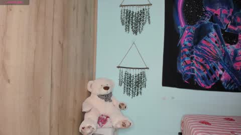 OF mayitta19 online show from February 3, 11:05 pm