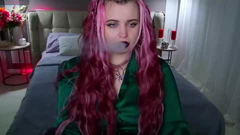 Maya Mils online show from February 21, 1:11 am