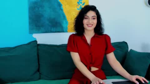 Maya online show from January 22, 2:35 pm