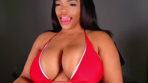 MayBabi online show from February 20, 11:20 am