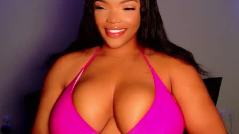 MayBabi online show from April 21, 11:06 am