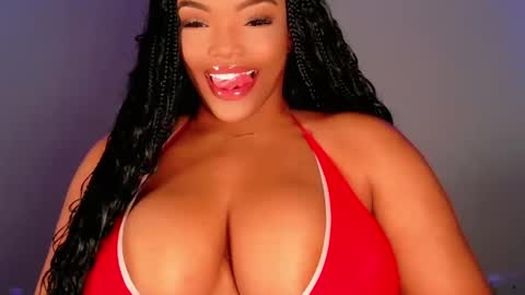 MayBabi online show from October 21, 11:47 am