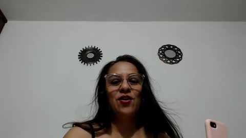 mayitadelicious online show from September 20, 2:43 am