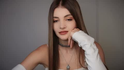 mayttease online show from August 3, 1:42 am