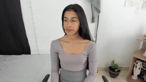 mazikeen_18 online show from January 10, 11:43 am