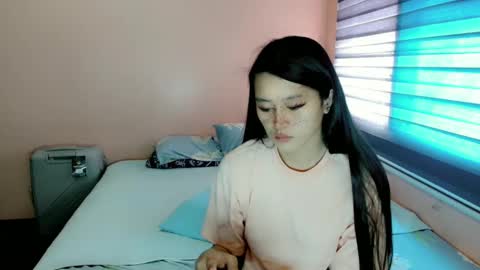 mea_mm19 online show from March 12, 12:20 am