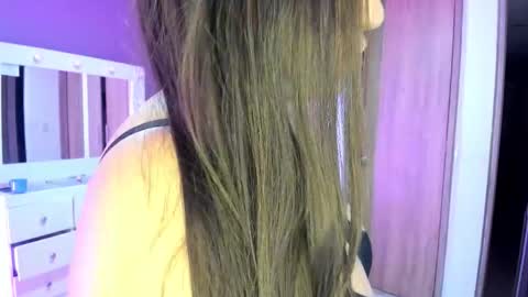 medelyn  Instagram mady evans13 online show from October 8, 11:09 pm