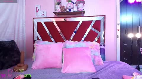 Im Megan online show from February 11, 11:09 am