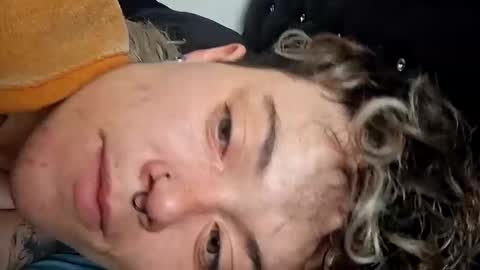 Megan and sophi online show from October 12, 1:46 pm