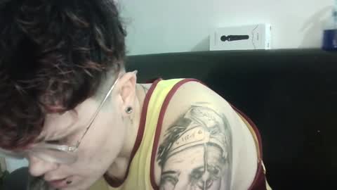 Megan and sophi online show from February 7, 7:29 am