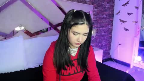     online show from October 14, 12:30 pm