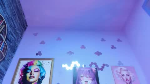 megan_jenner1 online show from October 28, 4:29 am